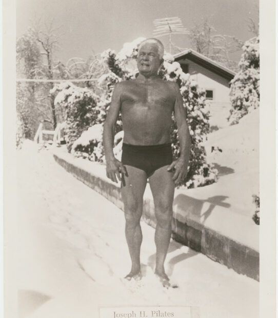 Josep Pilates in seinem achtzigsten Lebensjahr.